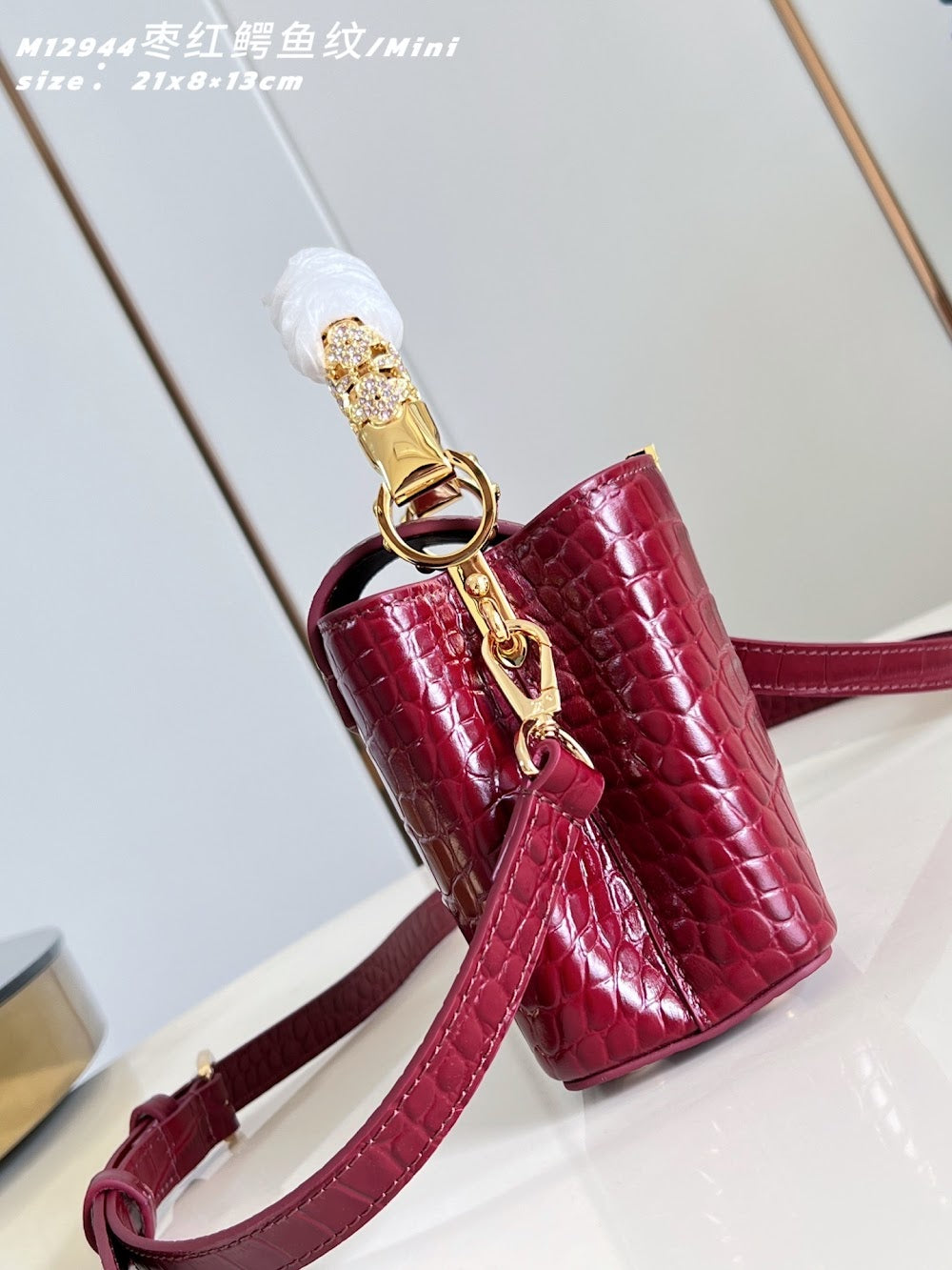 Dragons Bags ln Luxury Bag --96668