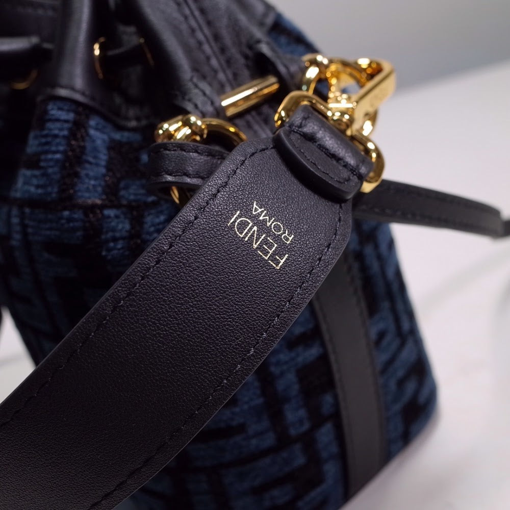 new-luxury-designer-bags-nm15264