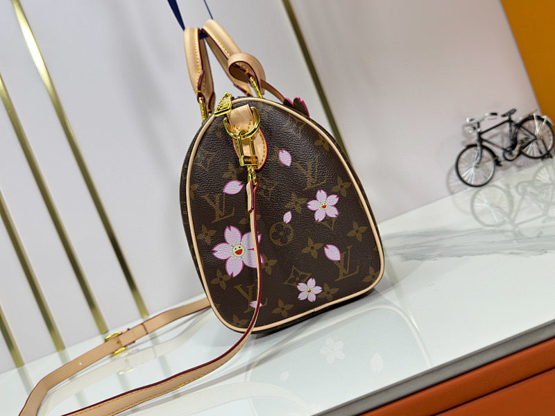 Dragons Bags ln Luxury Bag --81692