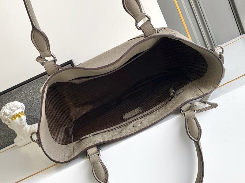 Jessica Bags pradn Luxury Bag --75179