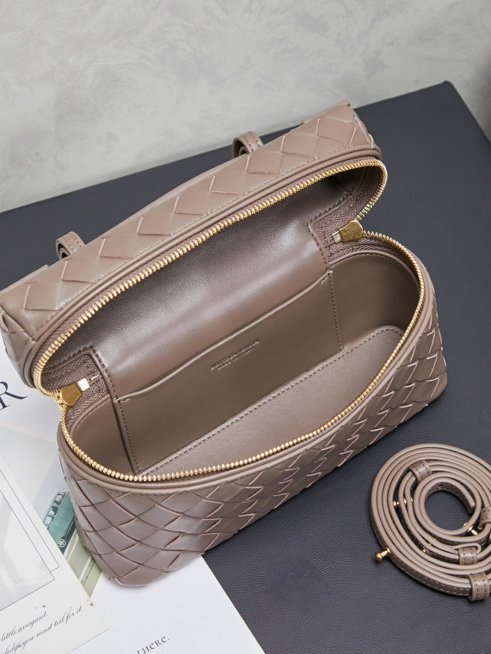 Dragons Bags Miun Miun Luxury Bag --123175