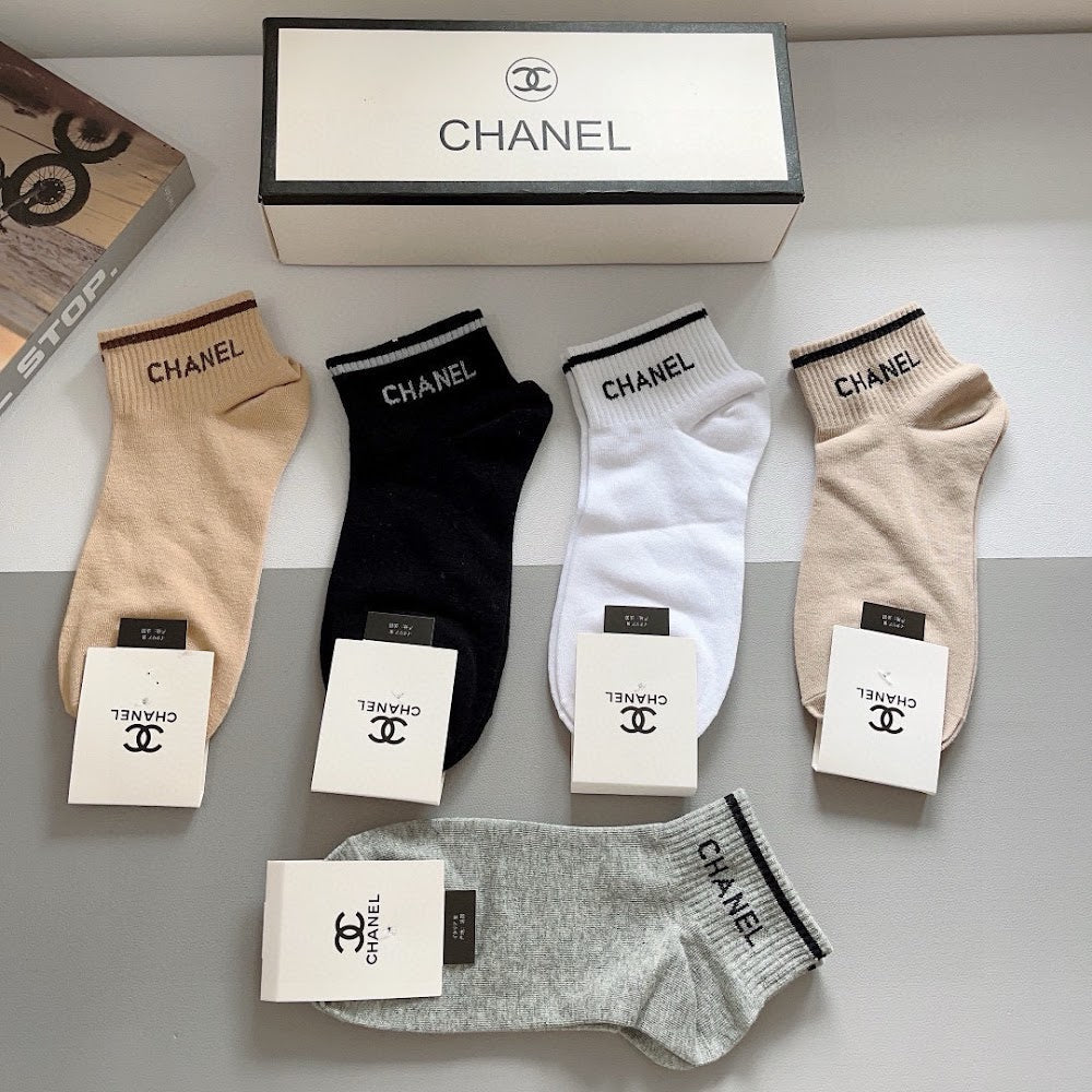 Dragons Bags Premium Luxury Socks --98136