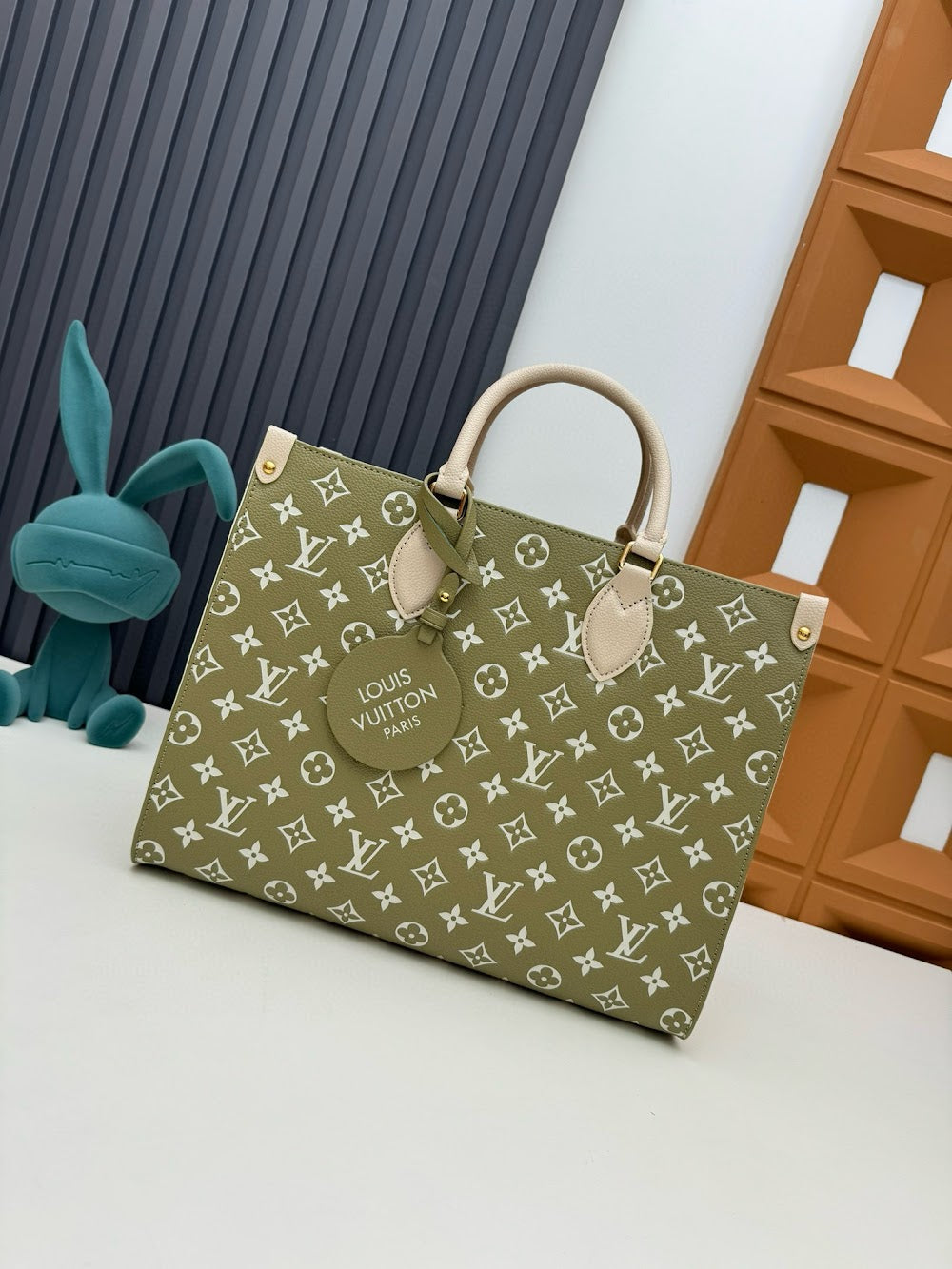 Dragons Bags ln Luxury Bag --81521
