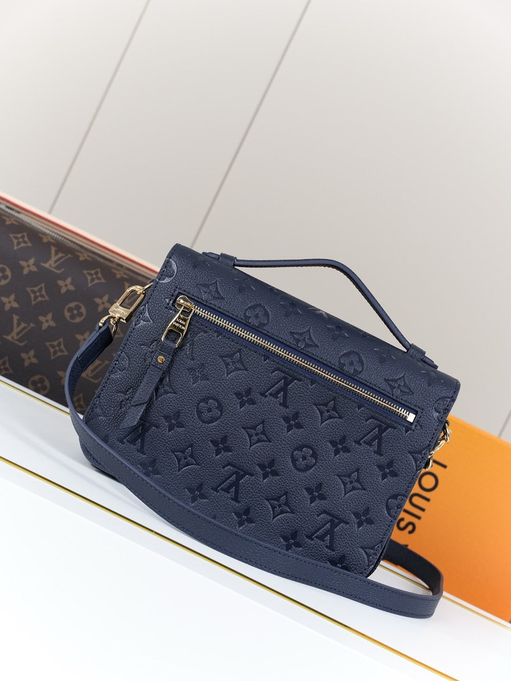 Dragons Bags LVn Luxury Bag --80012