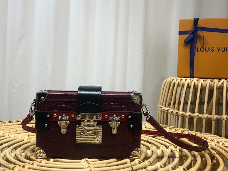 Dragons Bags ln Luxury Bag --56234