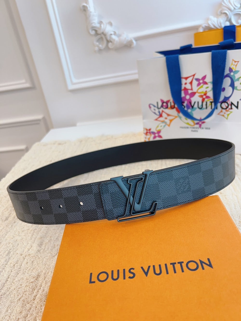 Dragons Bags ln Luxury Belt --109800