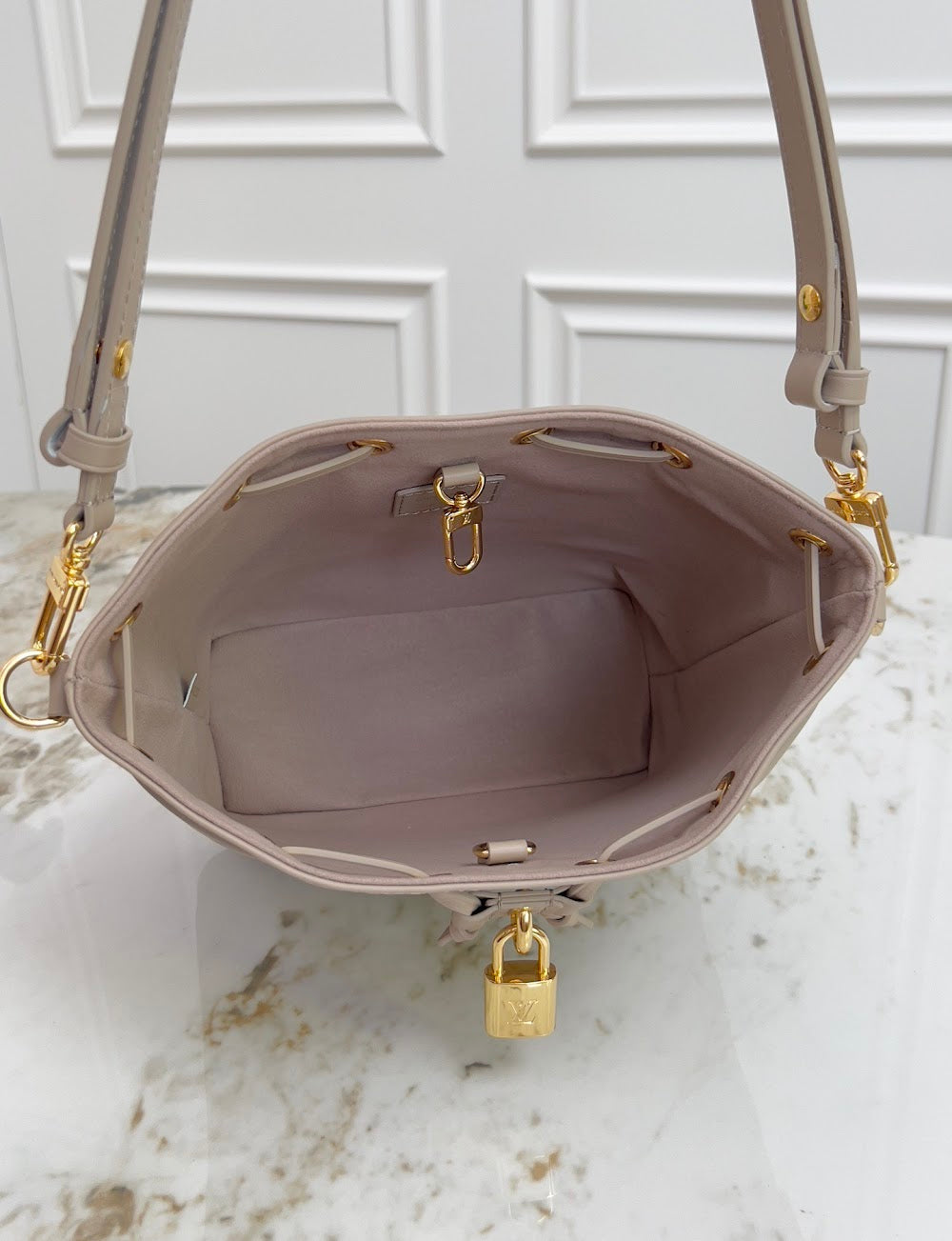 Dragons Bags LVn Luxury Bag --79581