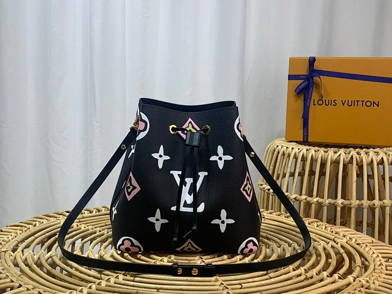 Dragons Bags ln Luxury Bag --60080