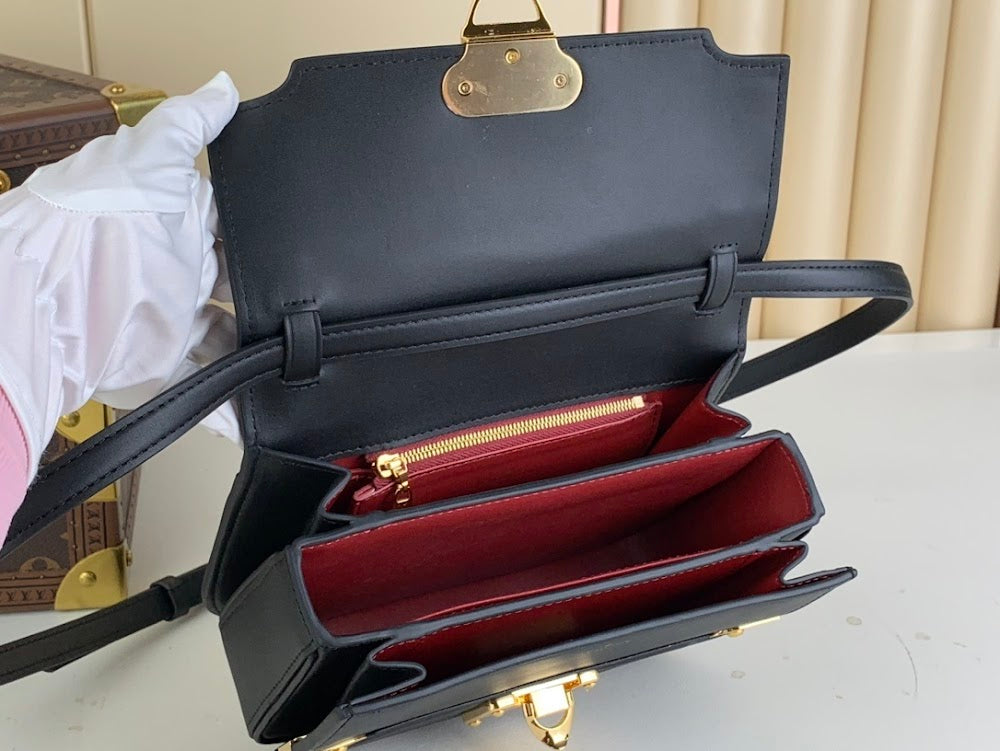 Dragons Bags ln Luxury Bag --61900
