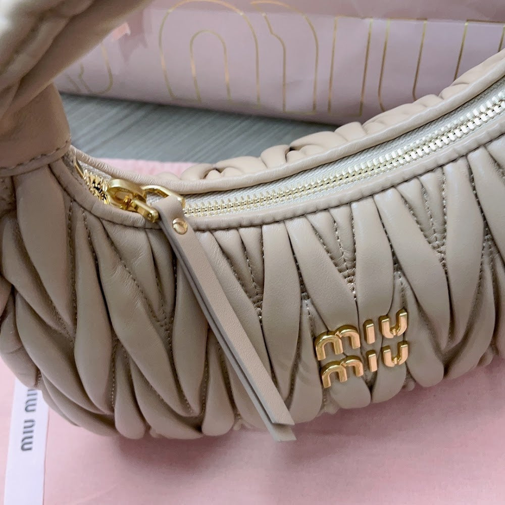 Dragons Bags Miun Miun Luxury Bag --122944