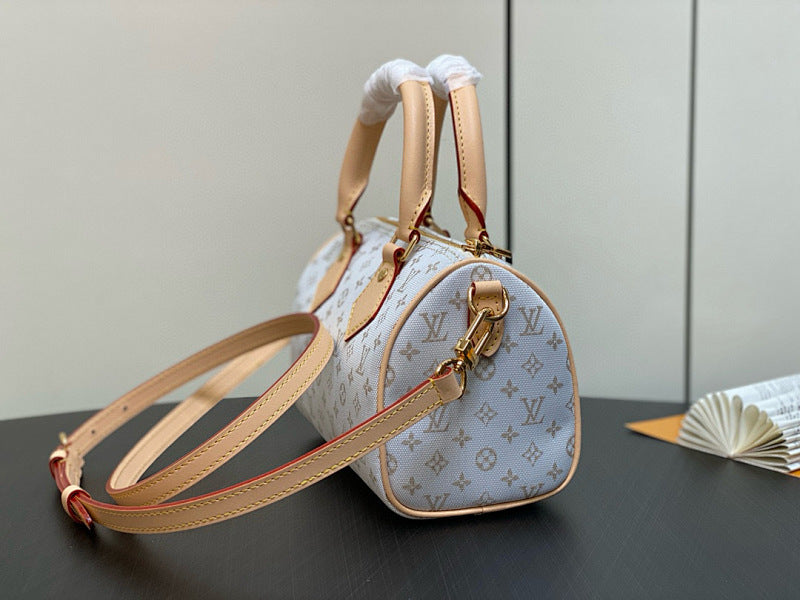 Dragons Bags ln Luxury Bag --81522