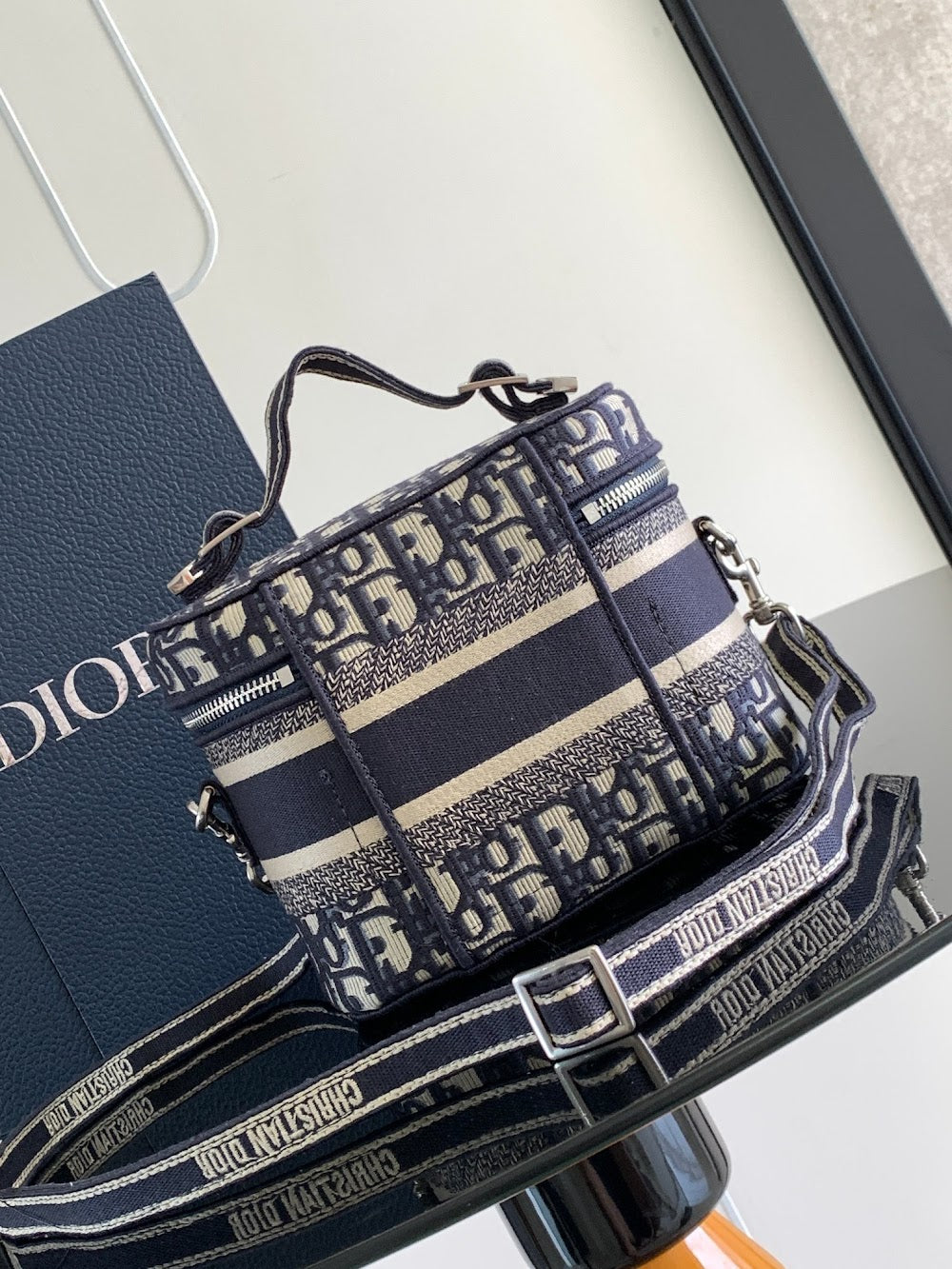 Dragons BagsDiorn Luxury Bag --114814