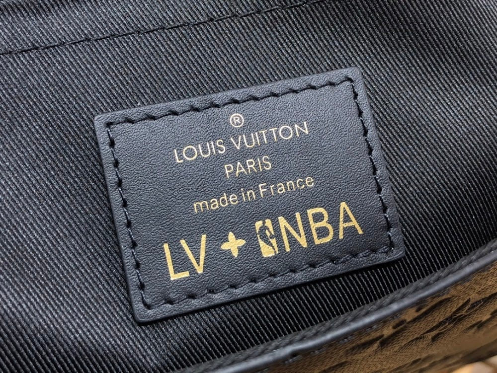 Dragons Bags ln Luxury Bag --60102