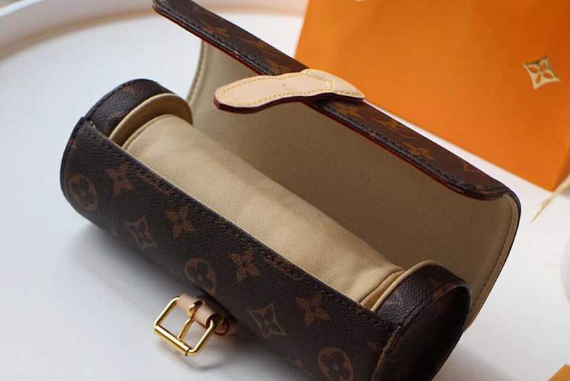 Dragons Bags ln Luxury Bag --59515