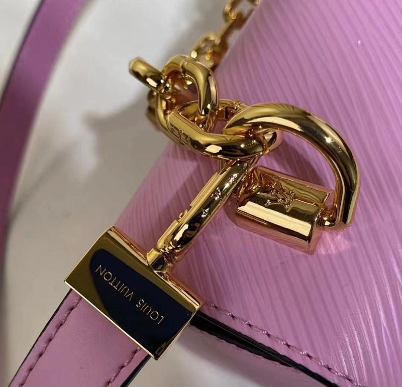 Dragons Bags ln Luxury Bag --67210
