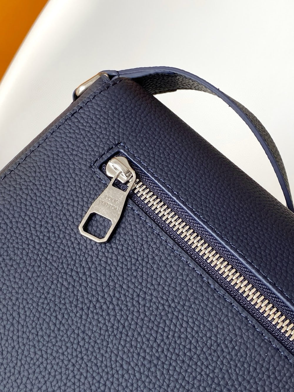 Dragons Bags ln Luxury Bag --71564
