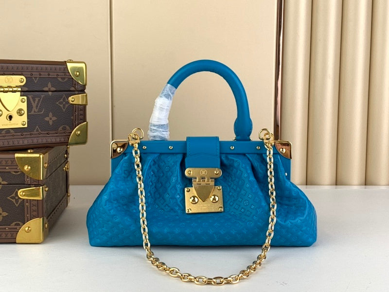 Dragons Bags ln Luxury Bag --68076