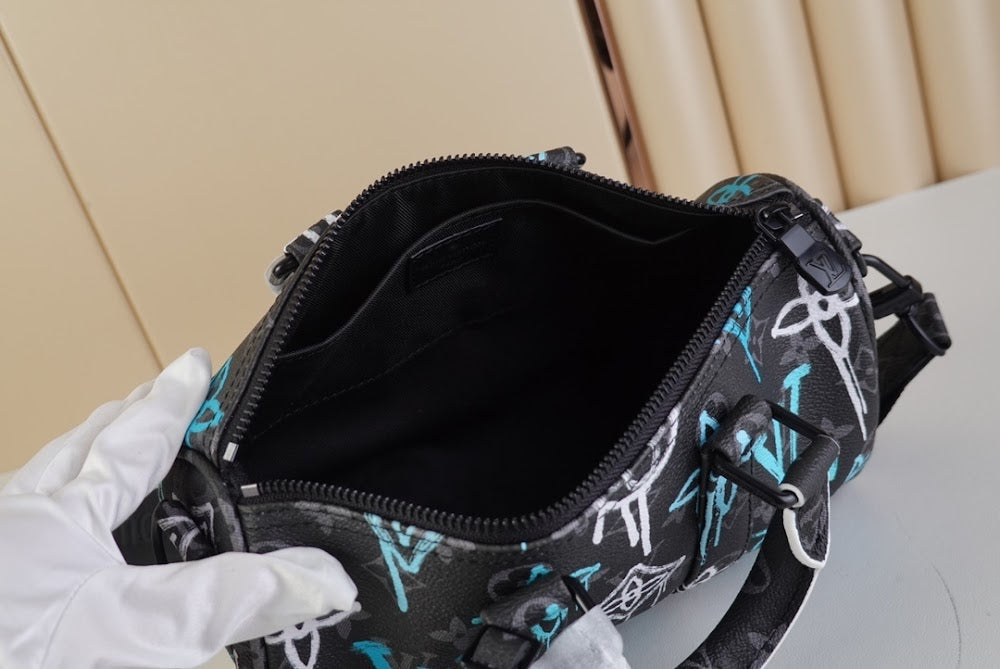 Dragons Bags ln Luxury Bag --67960