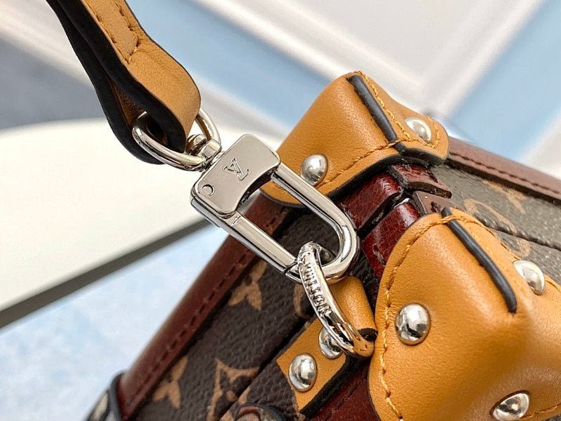 Dragons Bags ln Luxury Bag --59638