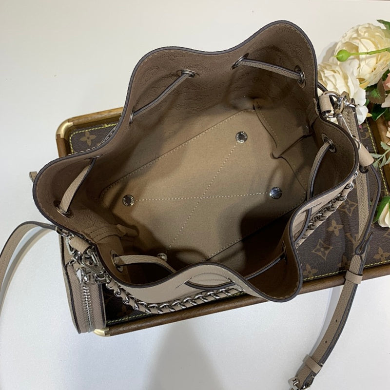 Dragons Bags ln Luxury Bag --59596
