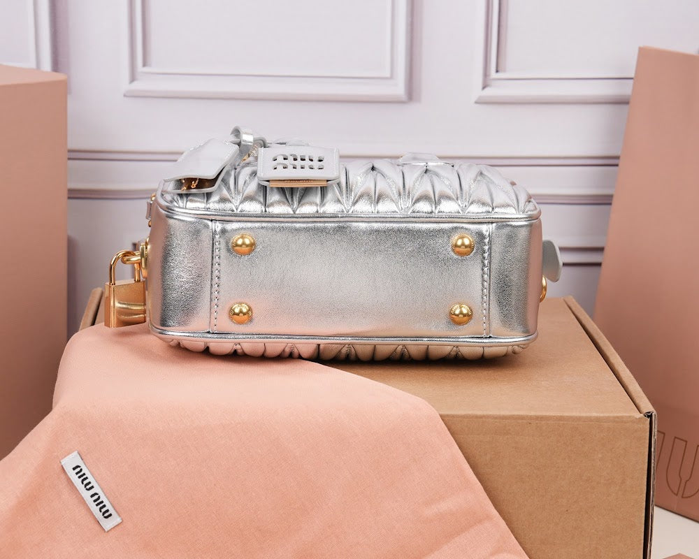 Dragons Bags Miun Miun Luxury Bag --123060