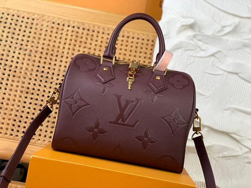 Dragons Bags ln Luxury Bag --62020