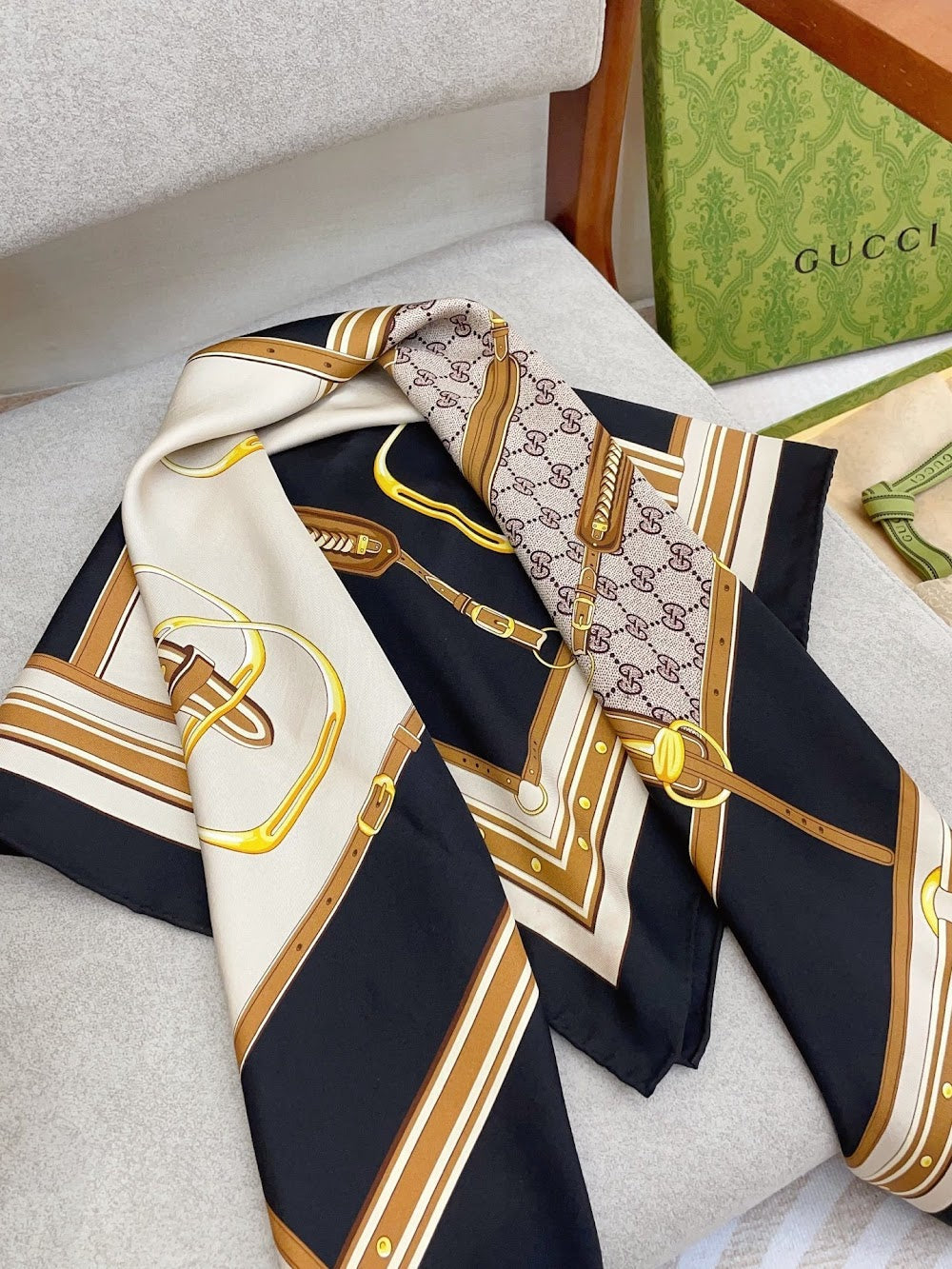 Dragons Bags Premium Designer Scarf --98992