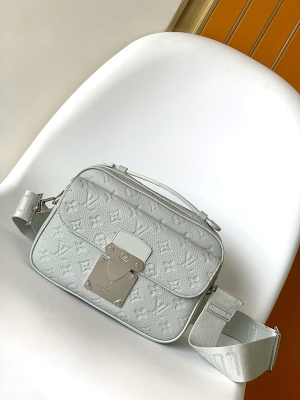 Dragons Bags ln Luxury Bag --71708