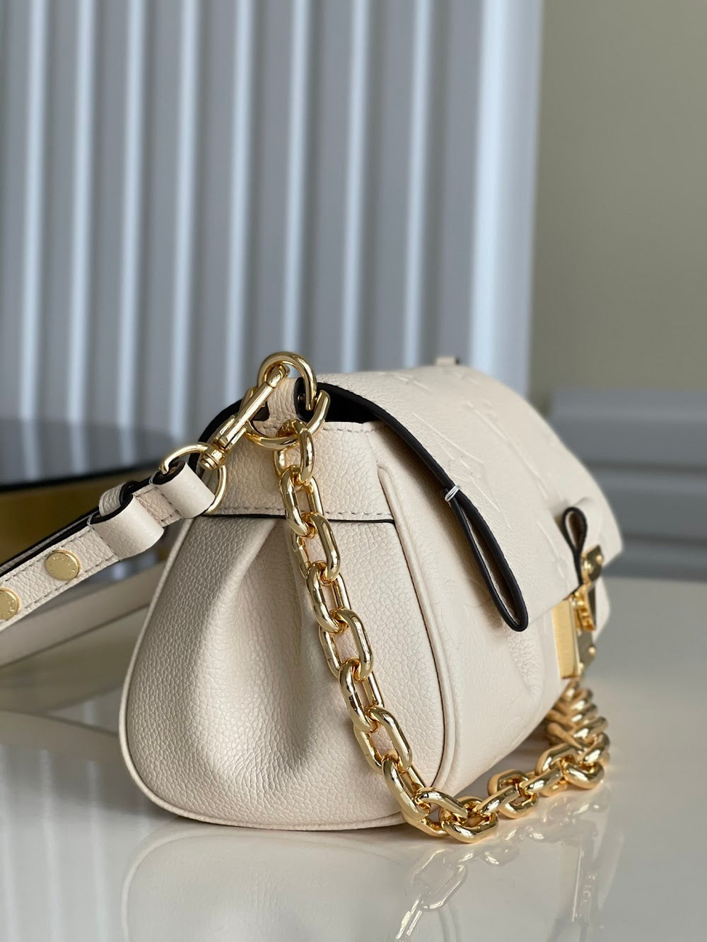 Dragons Bags ln Luxury Bag --96008