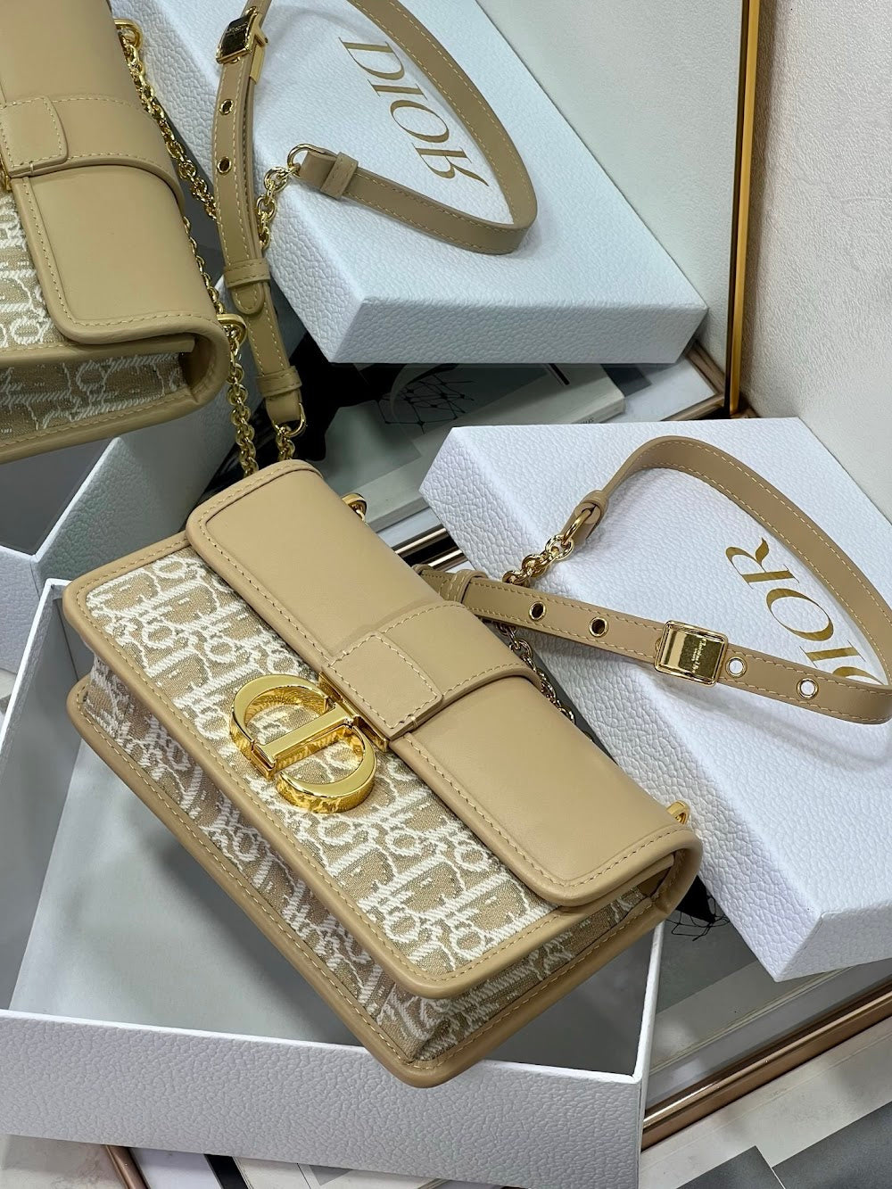 Dragons BagsDiorn Luxury Bag --116178