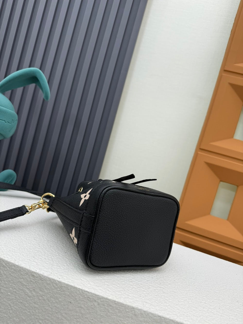 Dragons Bags LVn Luxury Bag --81145
