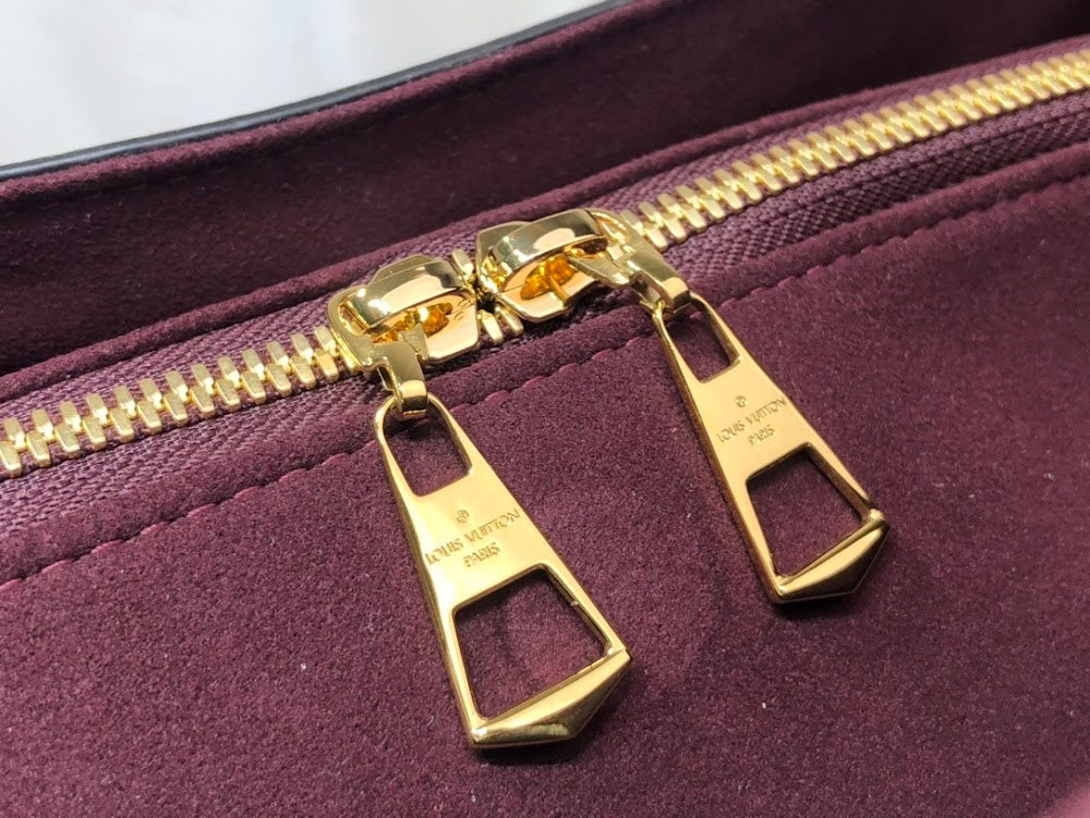Dragons Bags ln Luxury Bag --66497