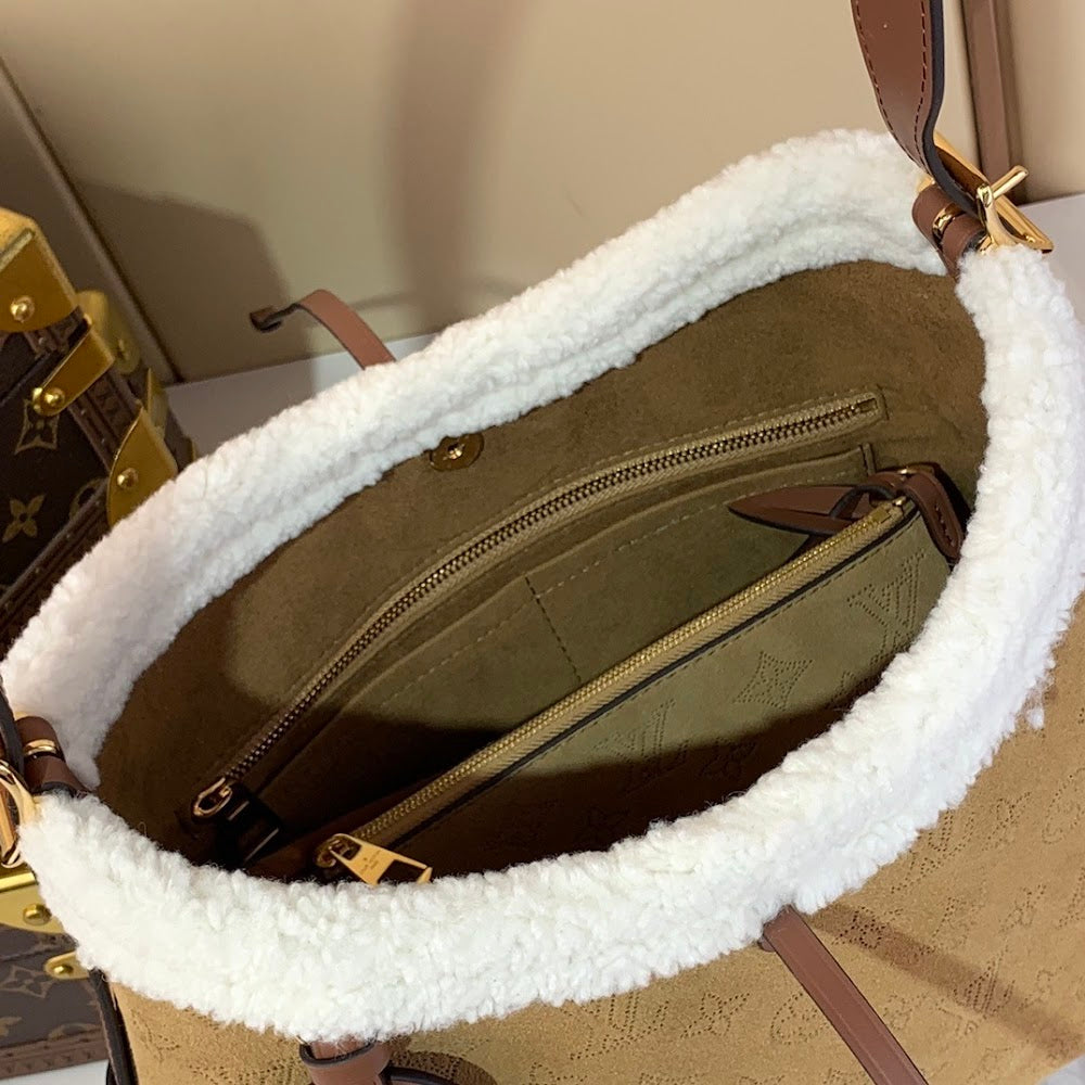 Dragons Bags ln Luxury Bag --69363