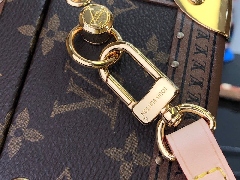 Dragons Bags ln Luxury Bag --56358