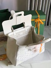 new-luxury-designer-bags-nm8049