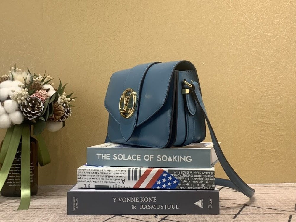 Dragons Bags ln Luxury Bag --58667