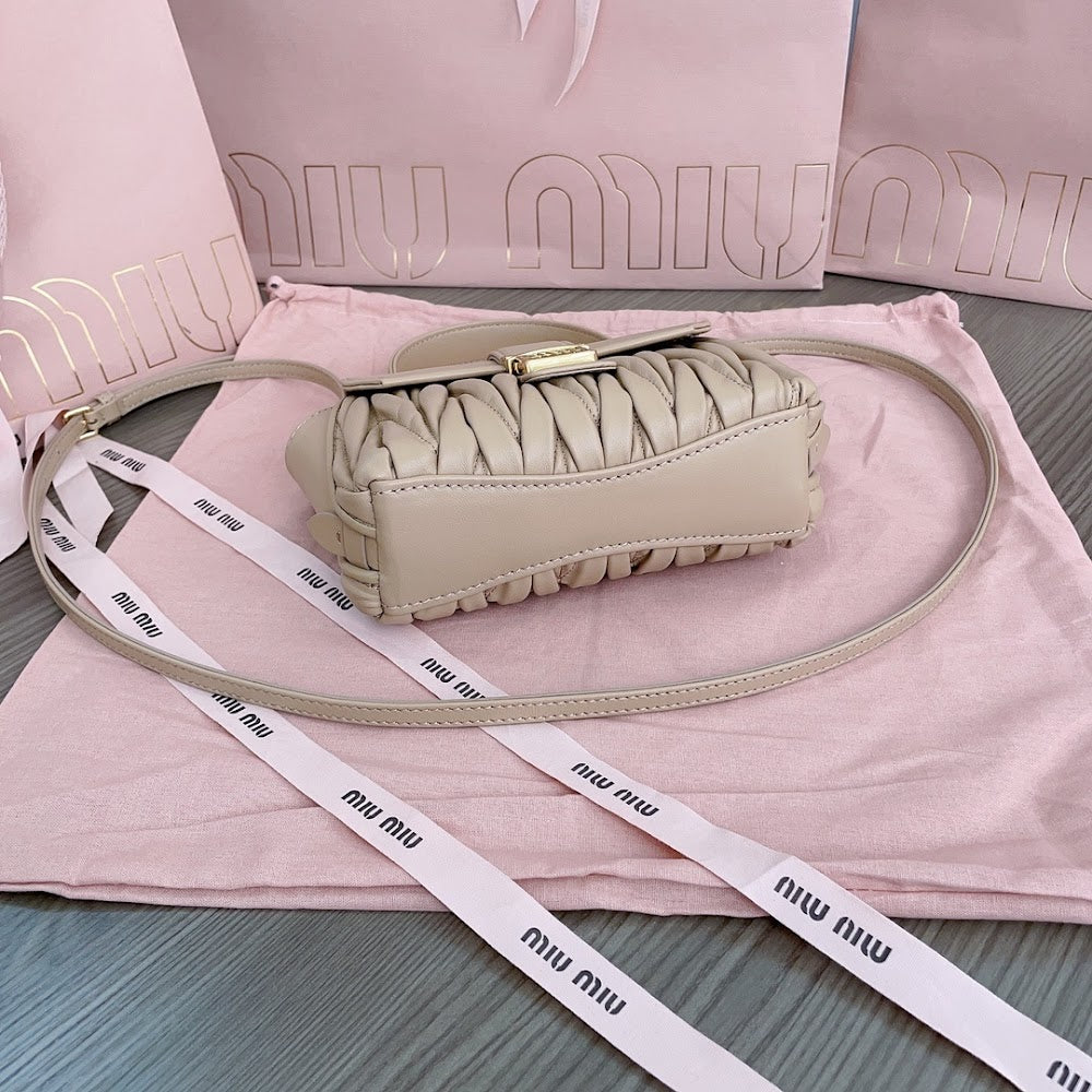 Dragons Bags Miun Miun Luxury Bag --123255