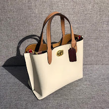 new-luxury-designer-bags-nm6349