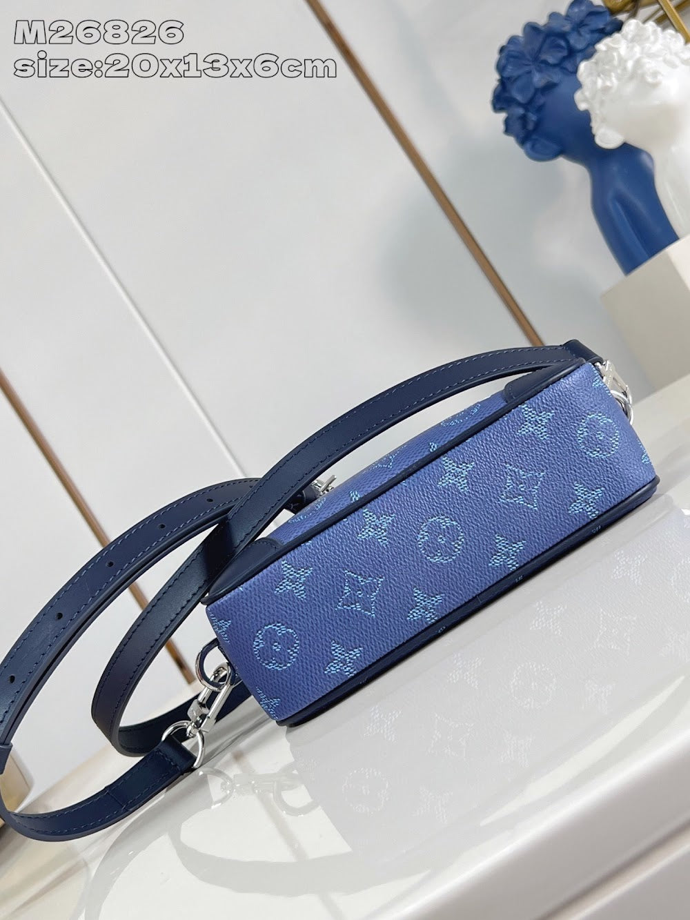Dragons Bags ln Luxury Bag --97561