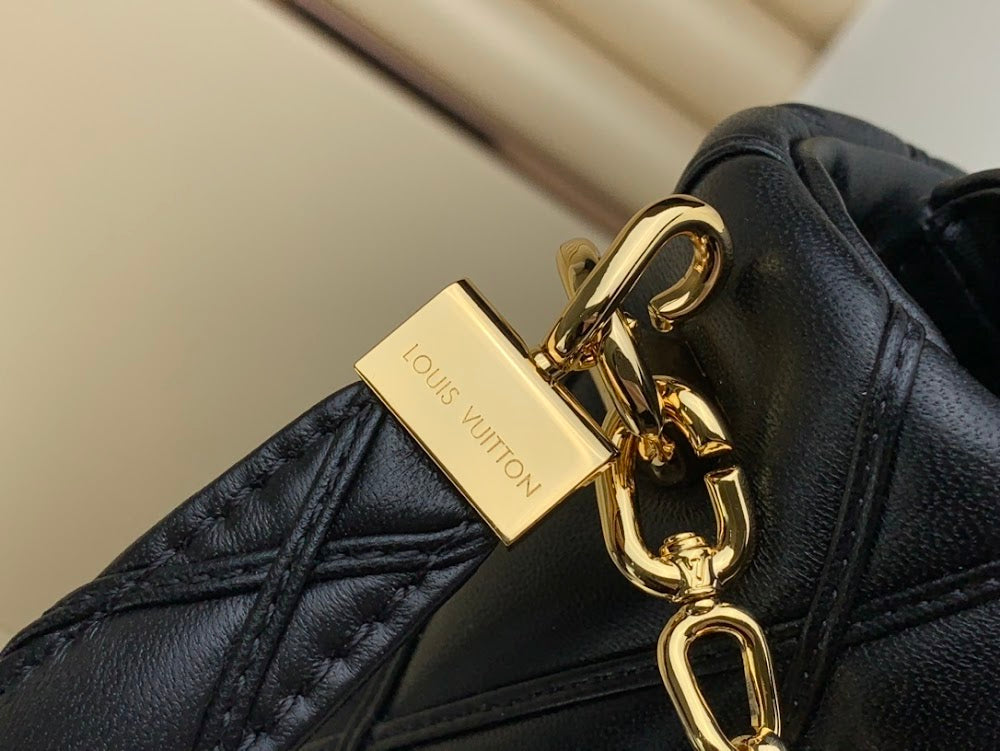 Dragons Bags ln Luxury Bag --68912