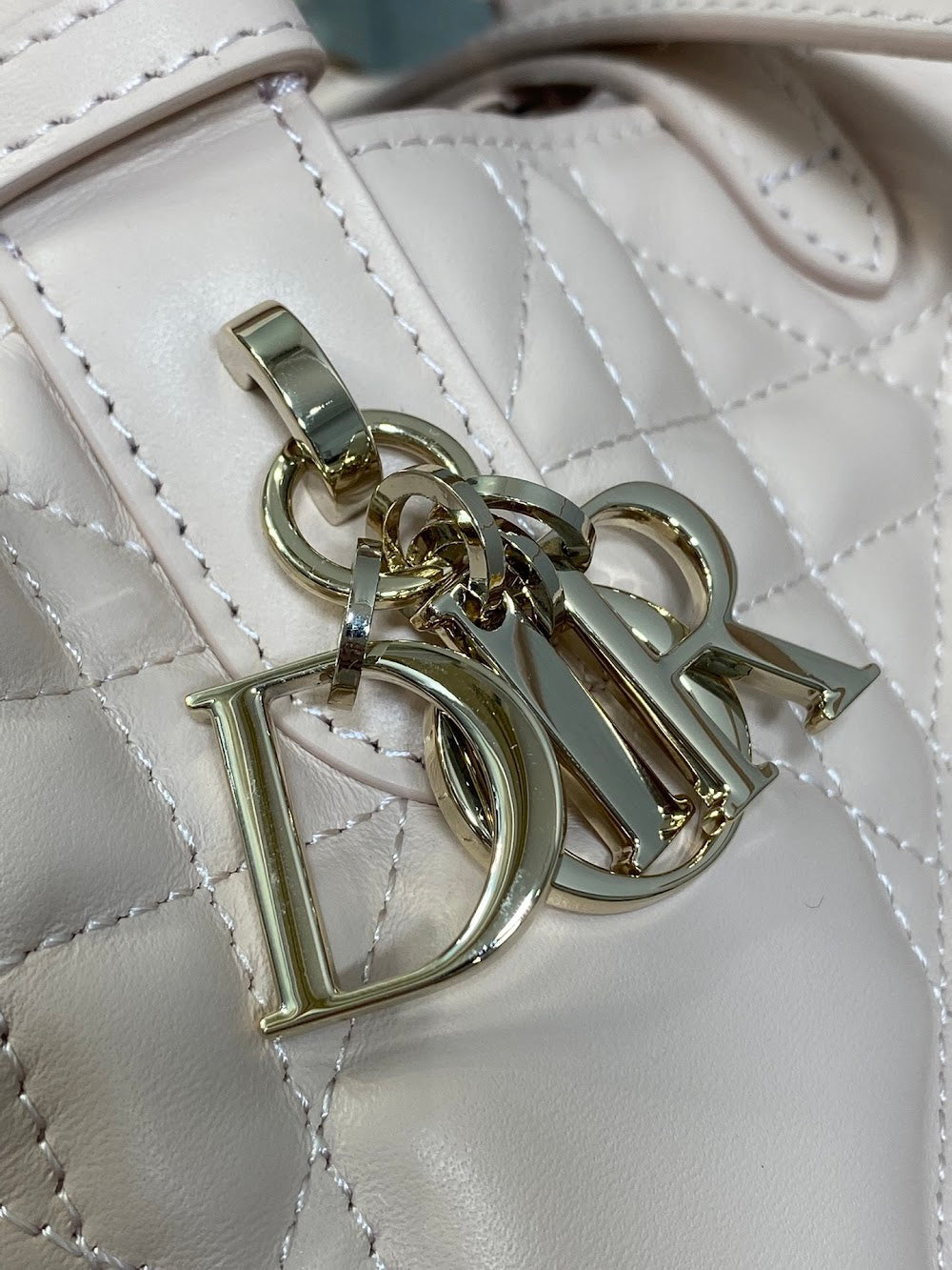 Dragons BagsDiorn Luxury Bag --115970