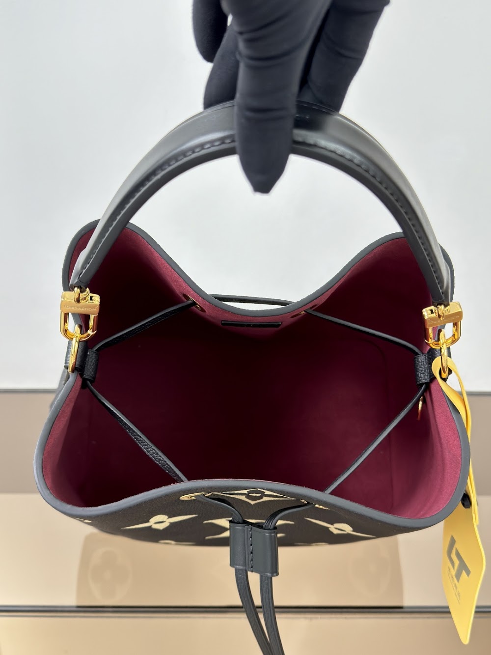 Dragons Bags ln Luxury Bag --97345