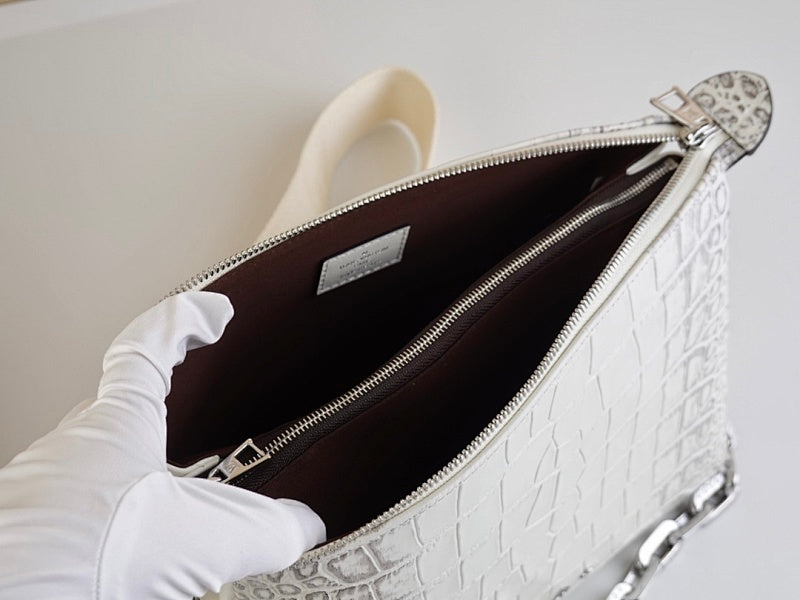 Dragons Bags ln Luxury Bag --61105
