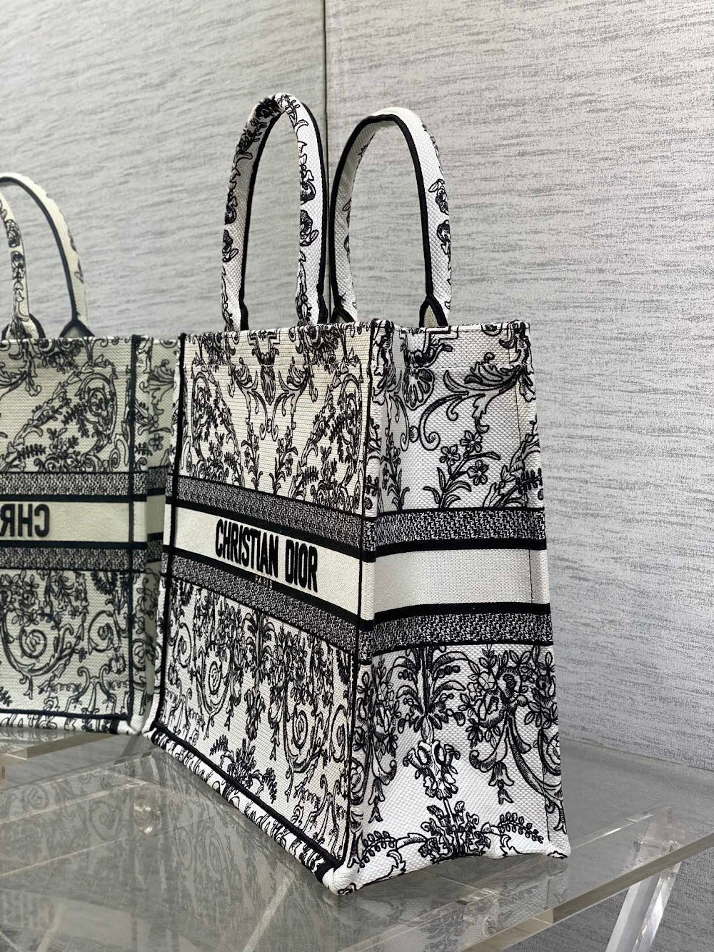 Dragons BagsDiorn Luxury Bag --115459