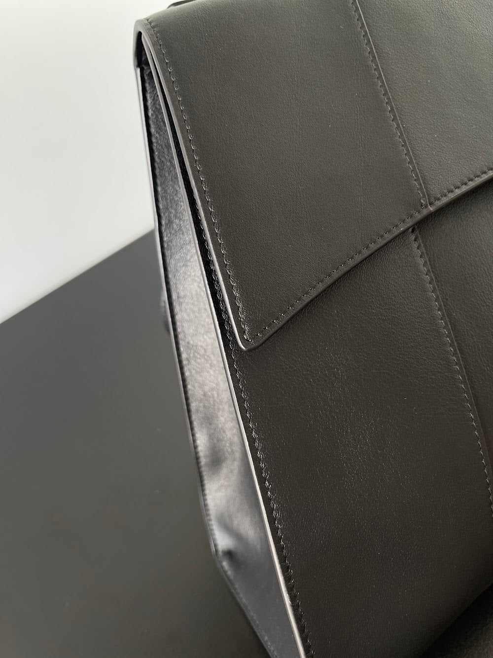 Dragons Bags Balenciaga Luxury Bag --111571