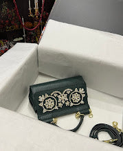 new-luxury-designer-bags-nm6858
