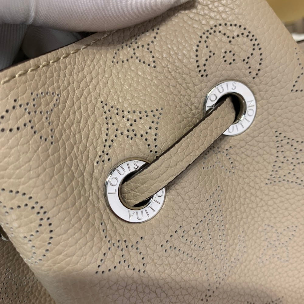 Dragons Bags ln Luxury Bag --59596