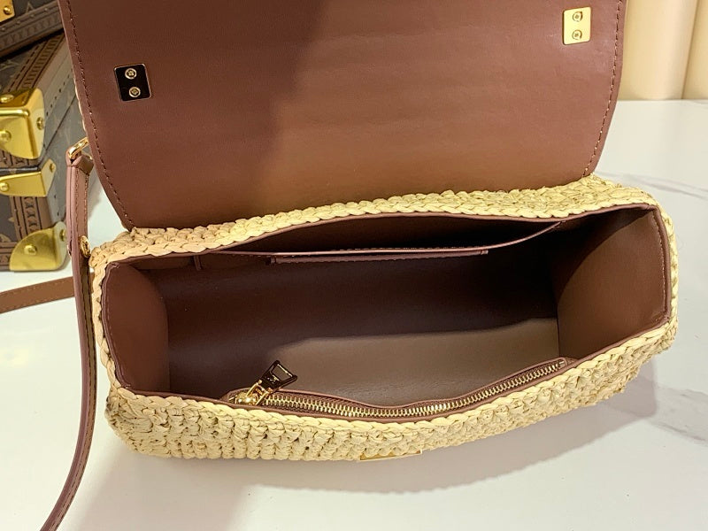 Dragons Bags ln Luxury Bag --62825