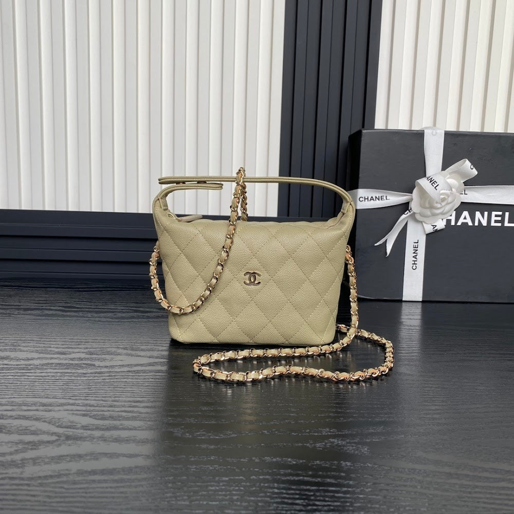 new-luxury-designer-bags-nm9500