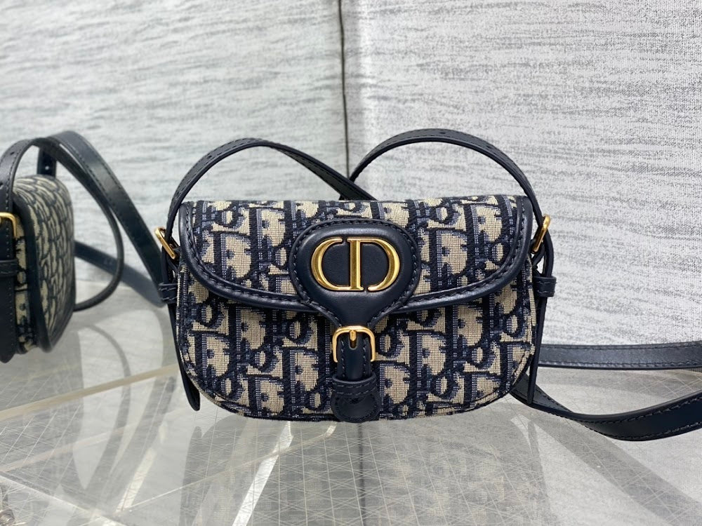 Dragons BagsDiorn Luxury Bag --115930